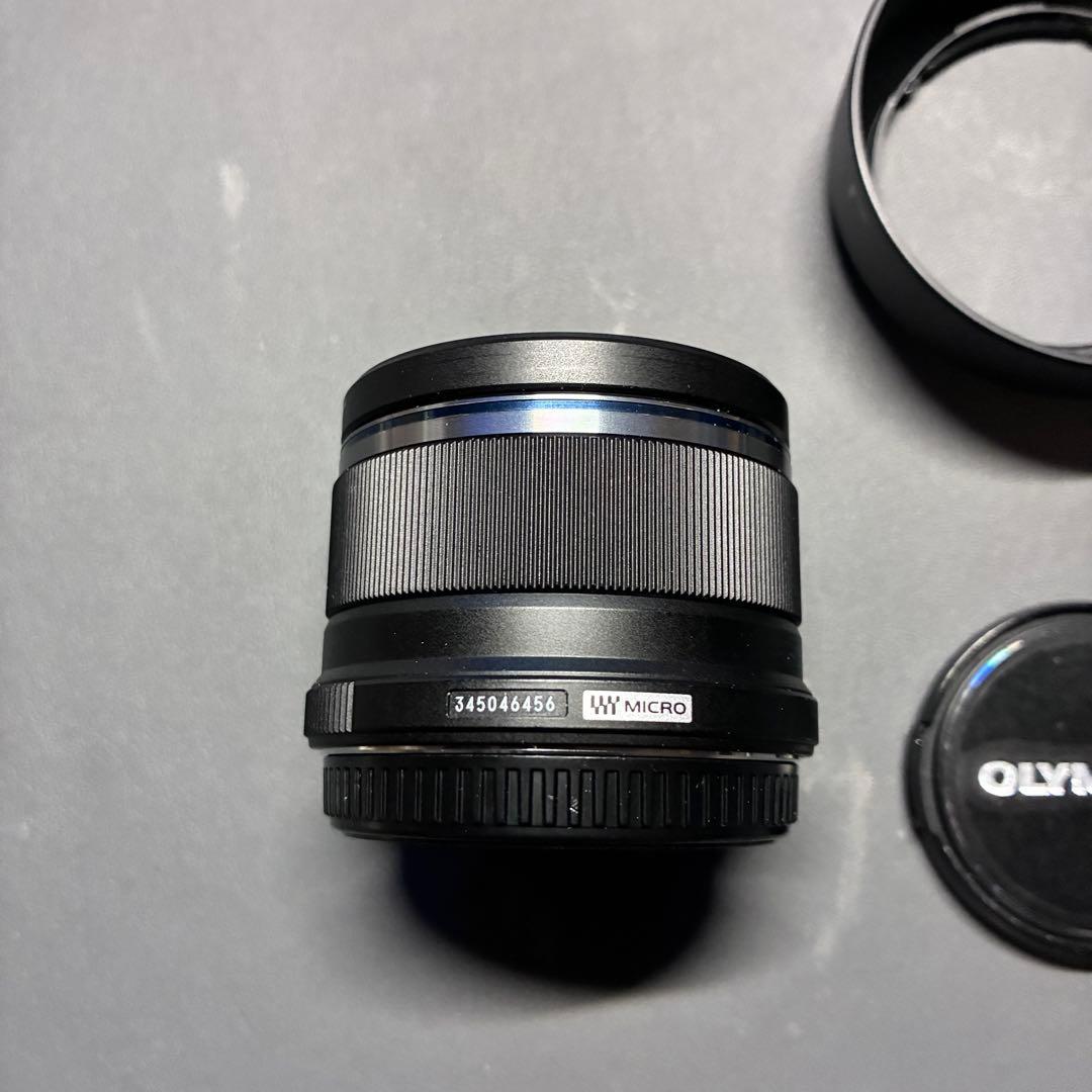 OLYMPUS m zuiko 25mm f/1.8 単焦点レンズ
