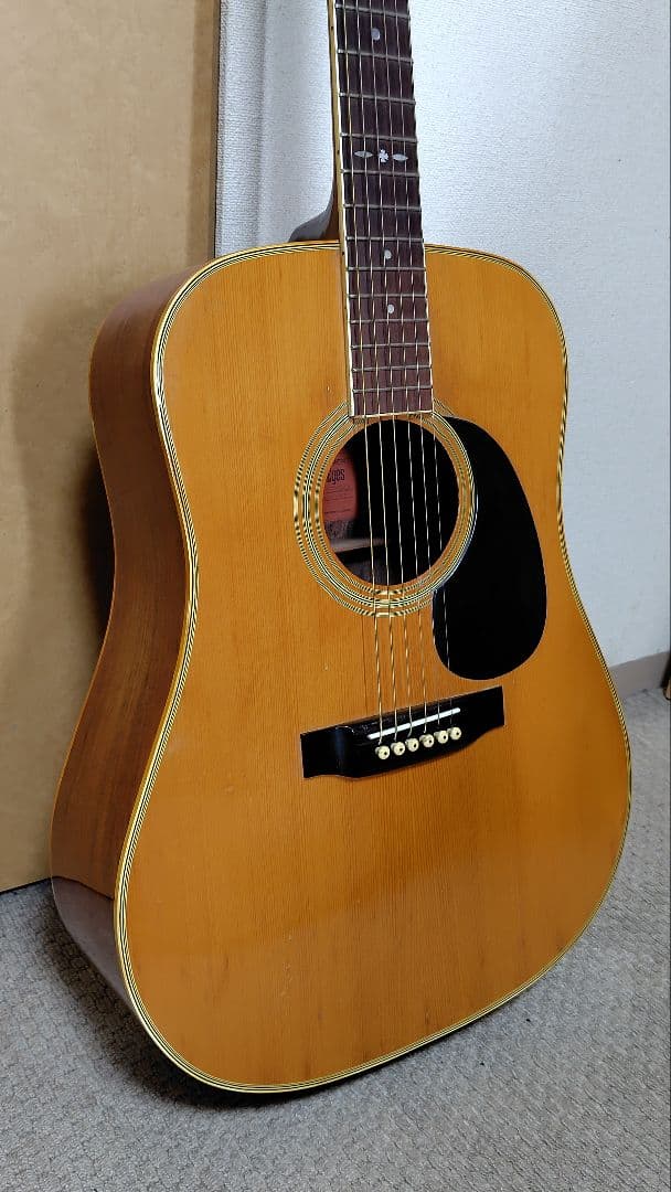 キャッツアイCE−250旧大文字ロゴJAPANビンテージギター。ジャンク