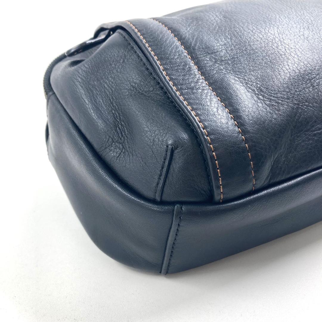 COACH　コーチ　ボディバッグ　ウエストバッグ　レザー　ブラック