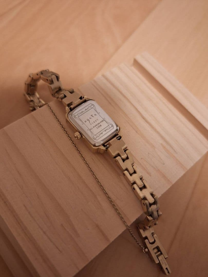 agete FIRST レディース 時計 ゴールド 稼働品、美品