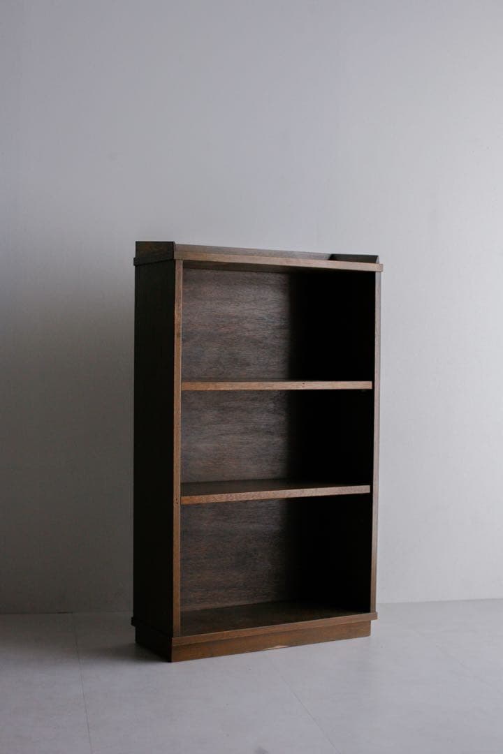 本棚　収納棚　ブックシェルフ キャビネット　ラワン材 古家具　アンティーク家具