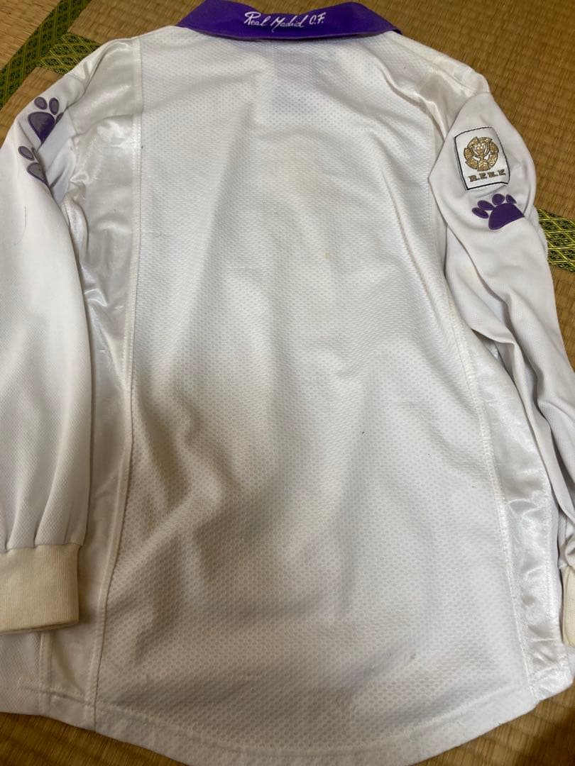 レアルマドリード　サイン入りユニフォーム　ケルメ　M フィーゴ　マクマナマン