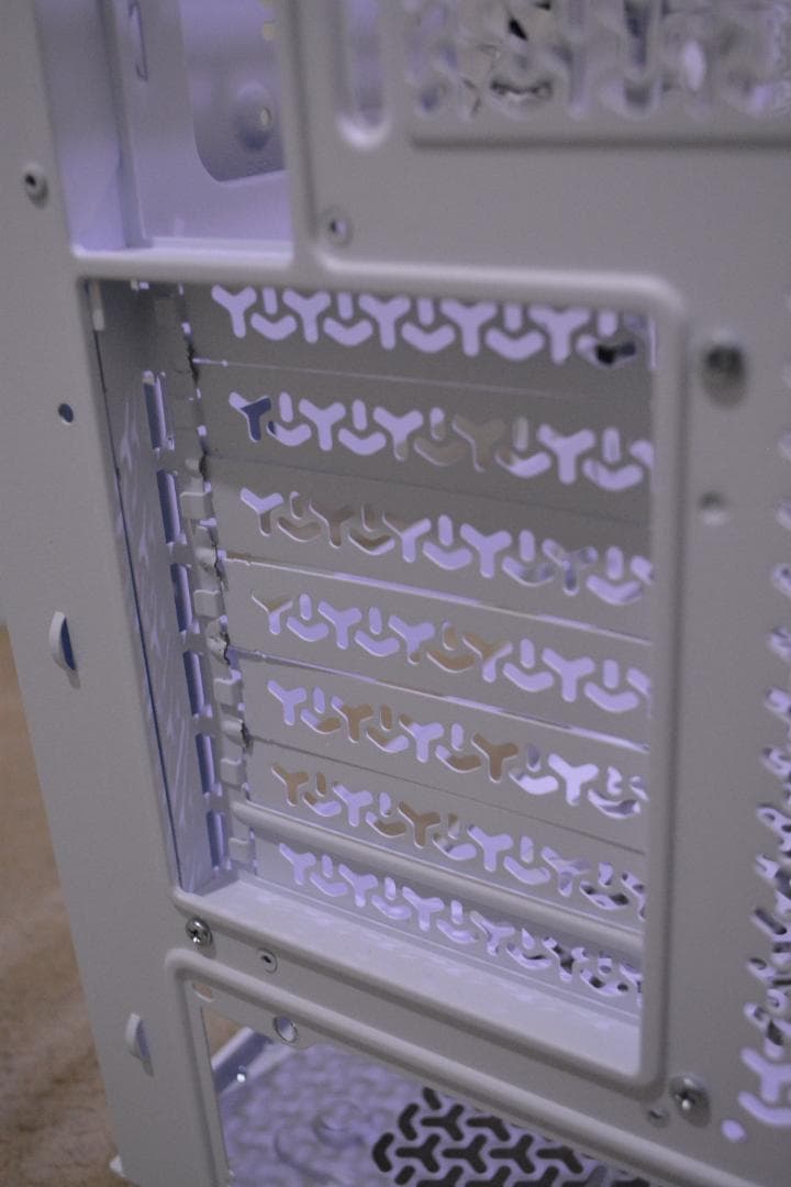 CORSAIR 3500X ARGB ミドルタワーPCケース