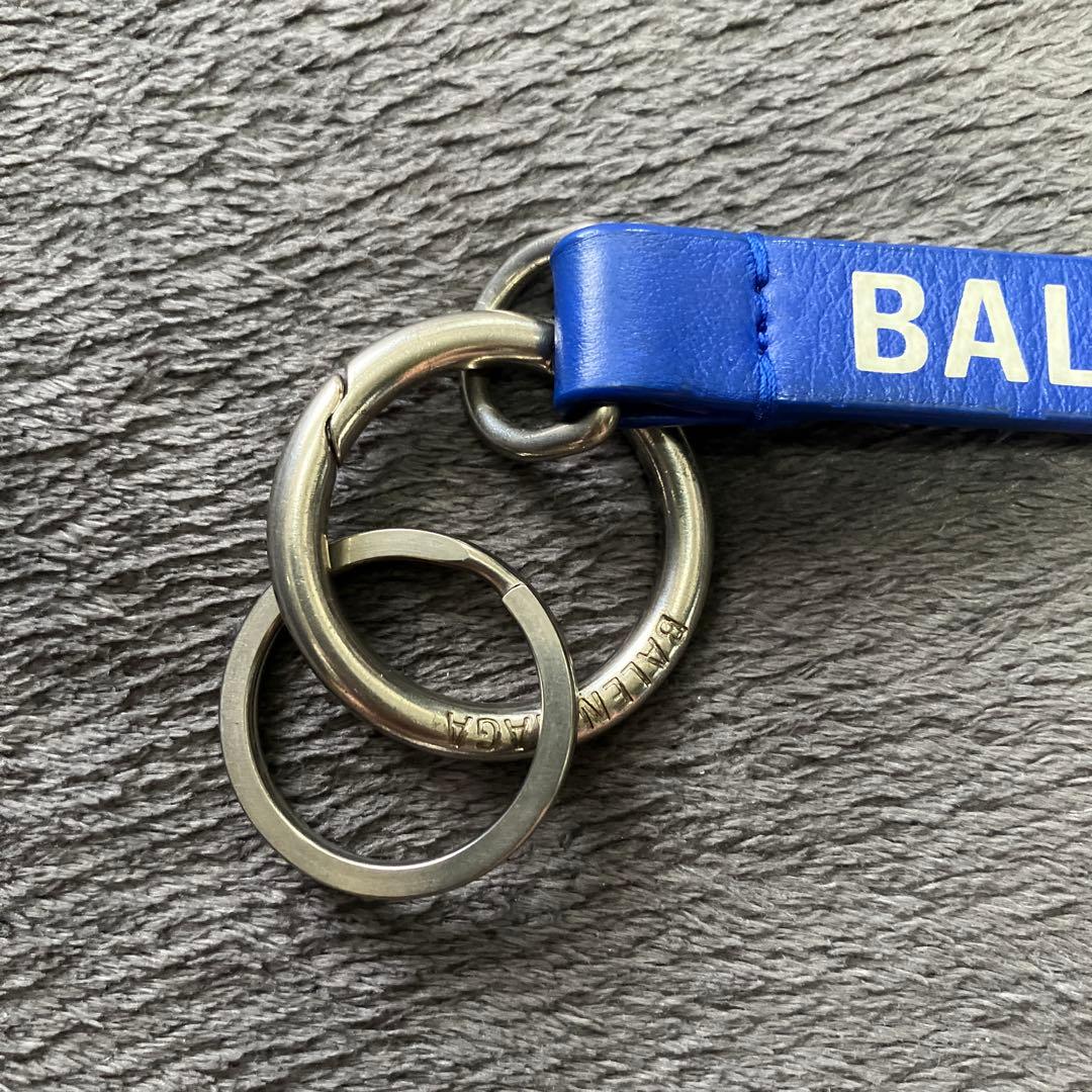 バレンシアガ　ストラップ　キーホルダー　キーリング　青