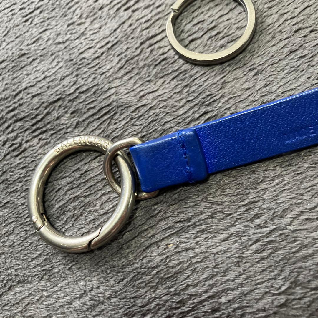 バレンシアガ　ストラップ　キーホルダー　キーリング　青
