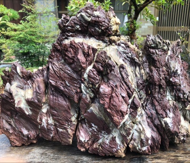 鎧石 赤石 鑑賞石