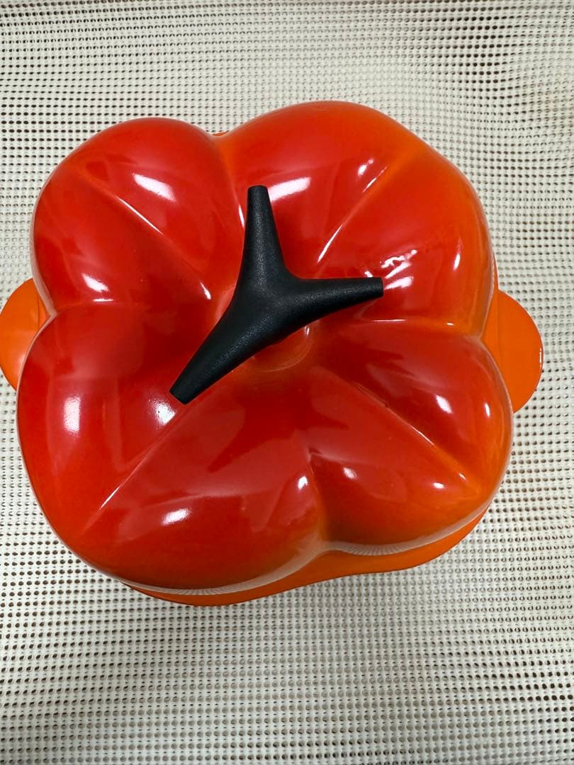 レア　ル・クルーゼ　LE CREUSET　ピーマンココット　オレンジ　パプリカ
