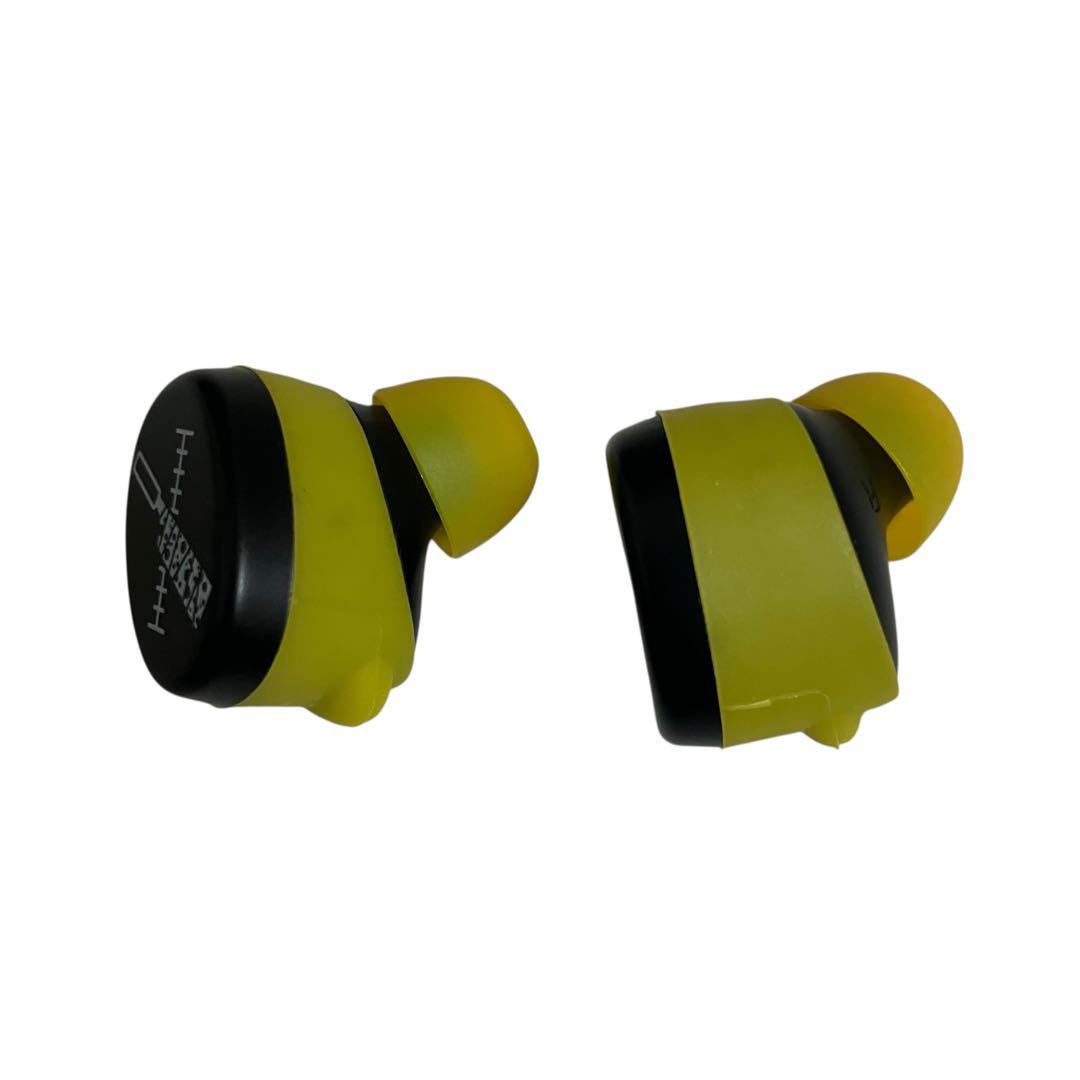 TRUE WIRELESS STEREO EARPHONES 七海建人　モデル