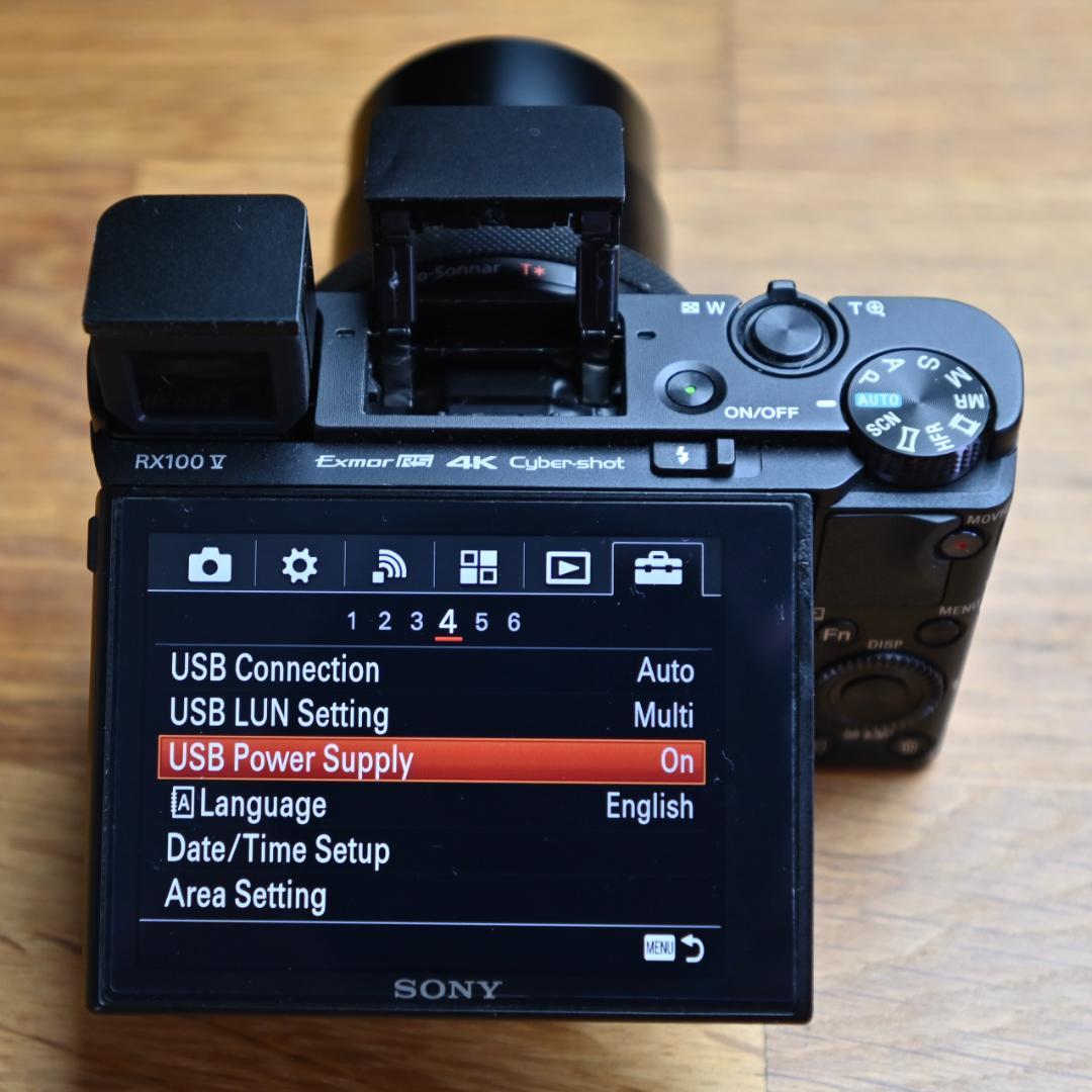 デジタルカメラ SONY RX100V DSC-RX100M5 English