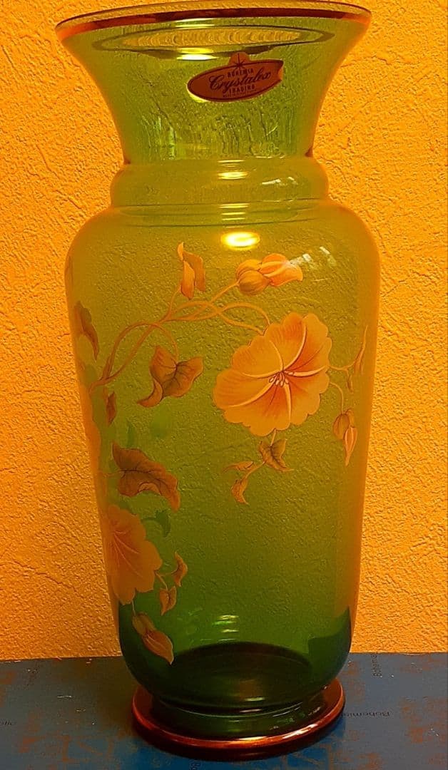 激安！新品。高級ガラスブランド！BOHEMIA クリスタリア インテリア花瓶