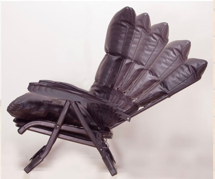 くつろぎのリクライニングアームチェアDX