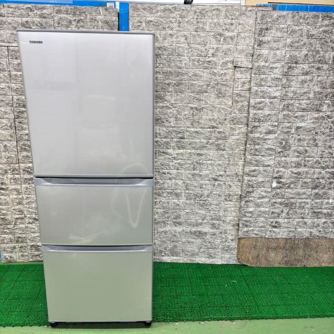 325 冷蔵庫　大型　300L〜400L 自動製氷機付　美品　右開き　東芝　格安