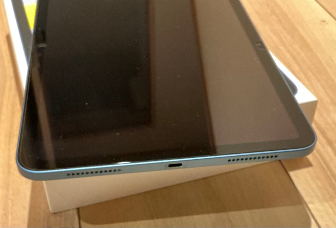 美品　iPad 第10世代 Wi-Fi 64GB MPQ13J/A ブルー