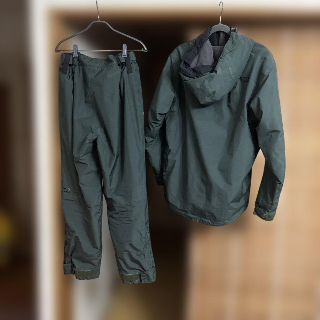 ダイワ　ゴアテックス ウェア　dw 1921