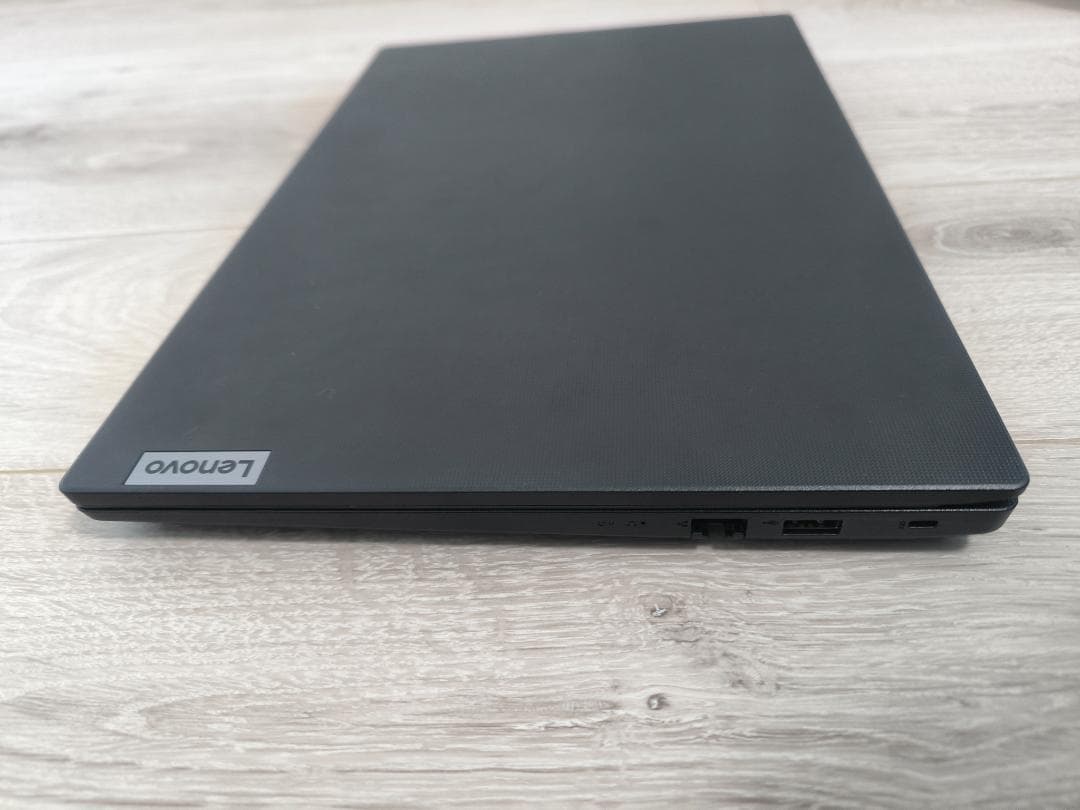 Lenovo V15 G2 Ryzen5 16GB SSD256GB ケース付