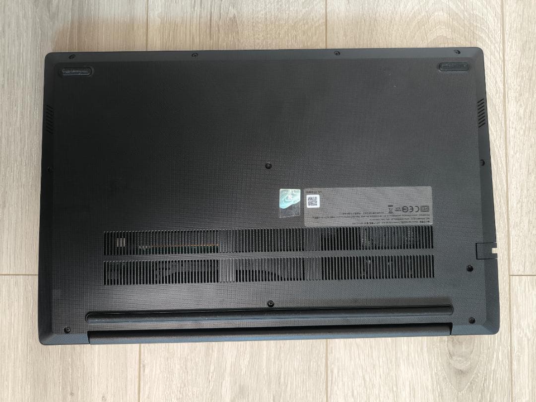 Lenovo V15 G2 Ryzen5 16GB SSD256GB ケース付