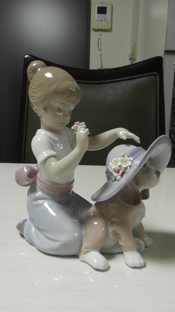 LLADRO　リヤドロ【おめかししようね】リアドロ　インテリア　　Ｌ492