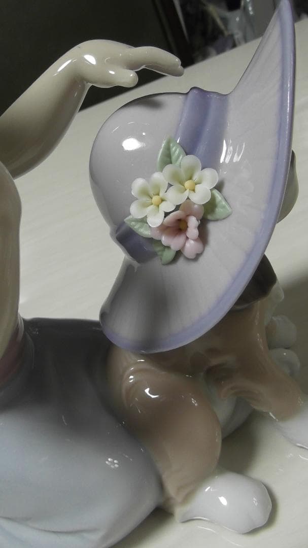 LLADRO　リヤドロ【おめかししようね】リアドロ　インテリア　　Ｌ492