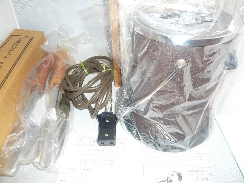 新品完全未使用　 タキイ和裁電化鏝 和裁コテ 和裁こて　タキイ製　鏝２本付