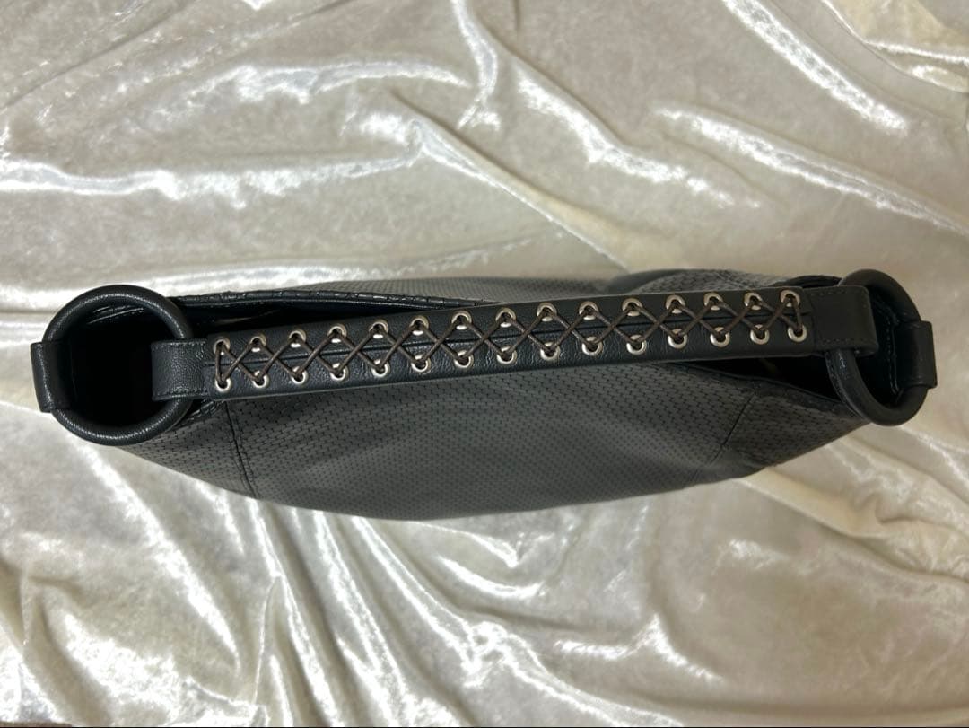 CARDINALE(カルディナーレ)ワンショルダーバッグ