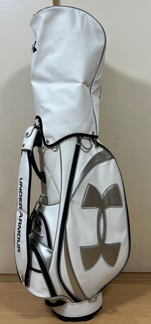 アンダーアーマー ゴルフキャディバッグ（中古品）