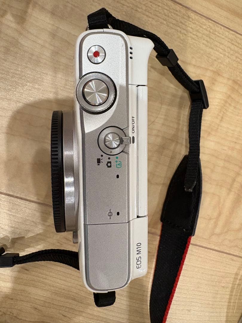 Canon EOS M10 本体➕レンズ3点セット