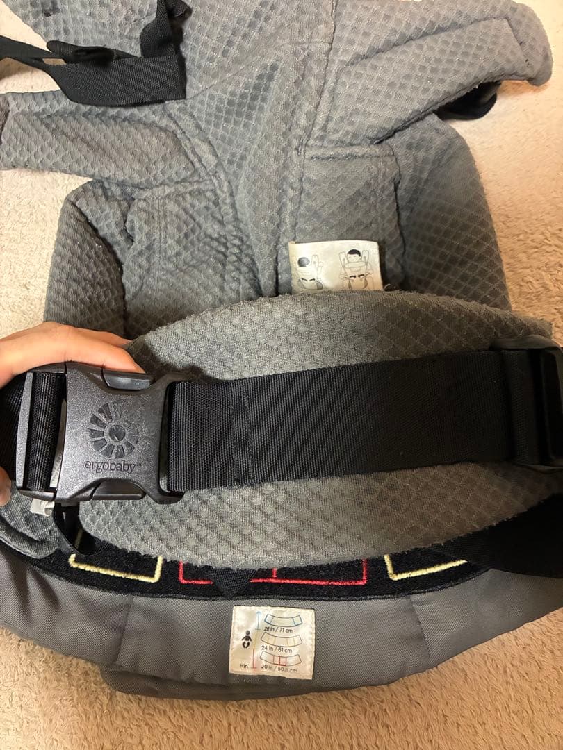 ergobaby オムニブリーズ 抱っこ紐　グレー