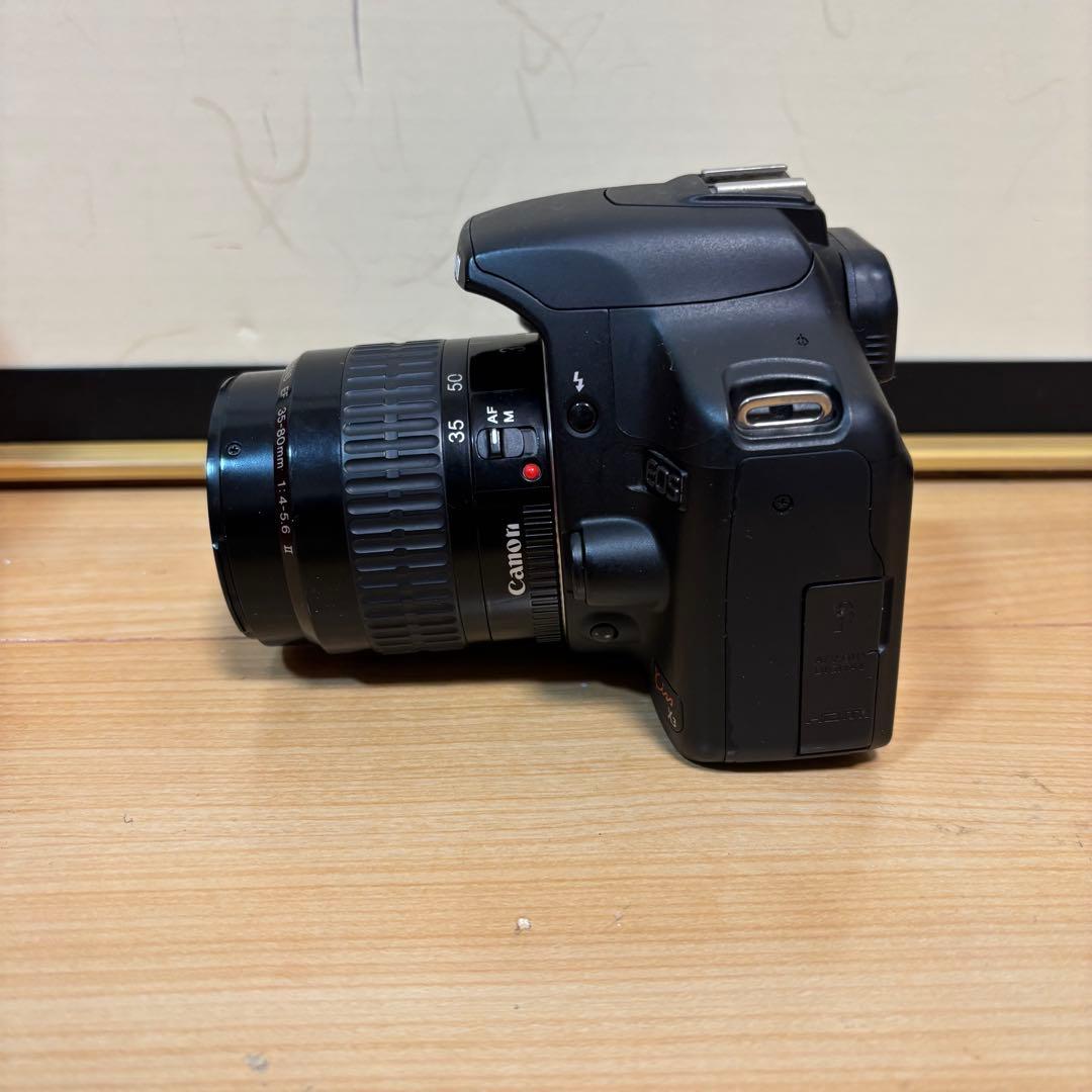 Canon EOS Kiss X3 デジタル一眼レフカメラ　レンズキット
