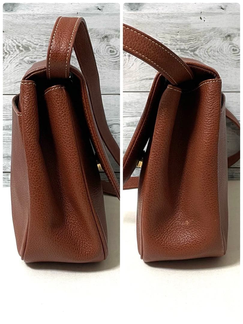 【美品】Yves Saint Laurent ショルダーバッグ ステッチロゴ