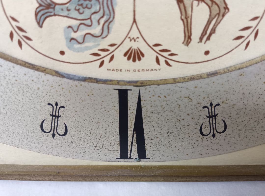 ドイツ　ユンハンス 壁掛け振り子時計 十二星座　JUNGHANS 　ゾディアック