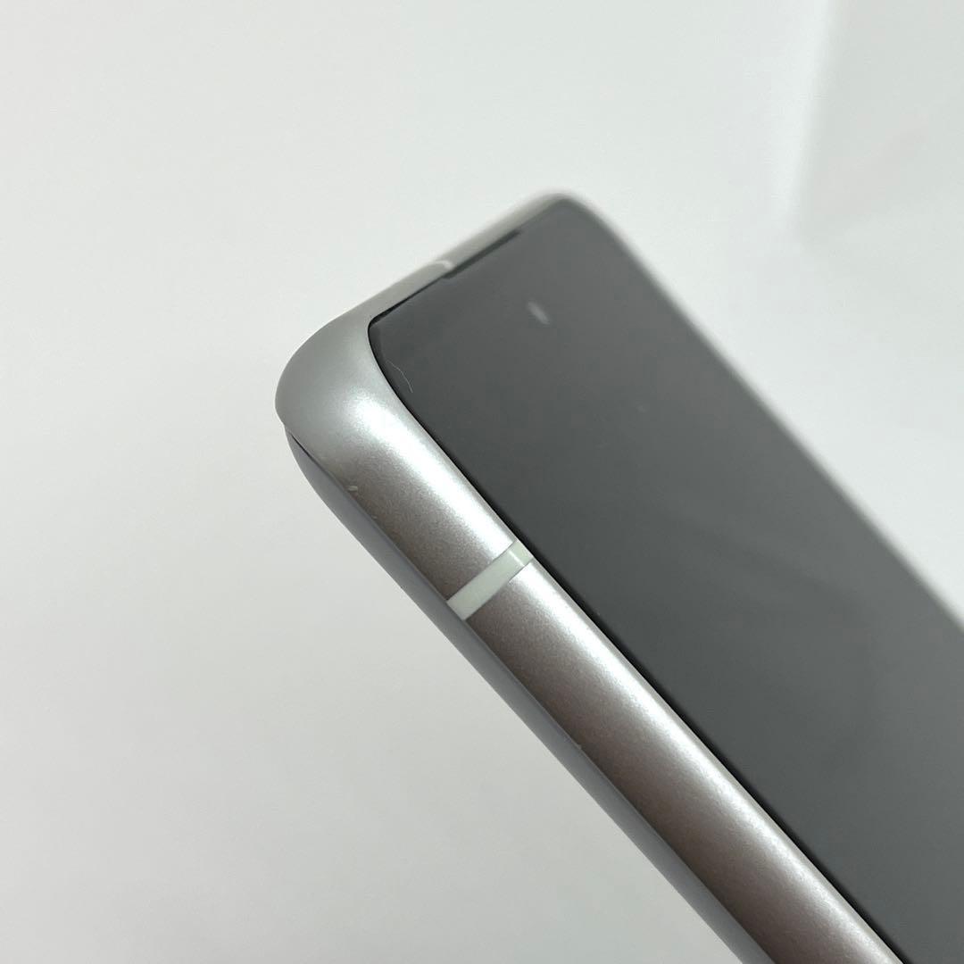 良品 arrows N F-51C docomo SIMフリー フォグホワイト❶