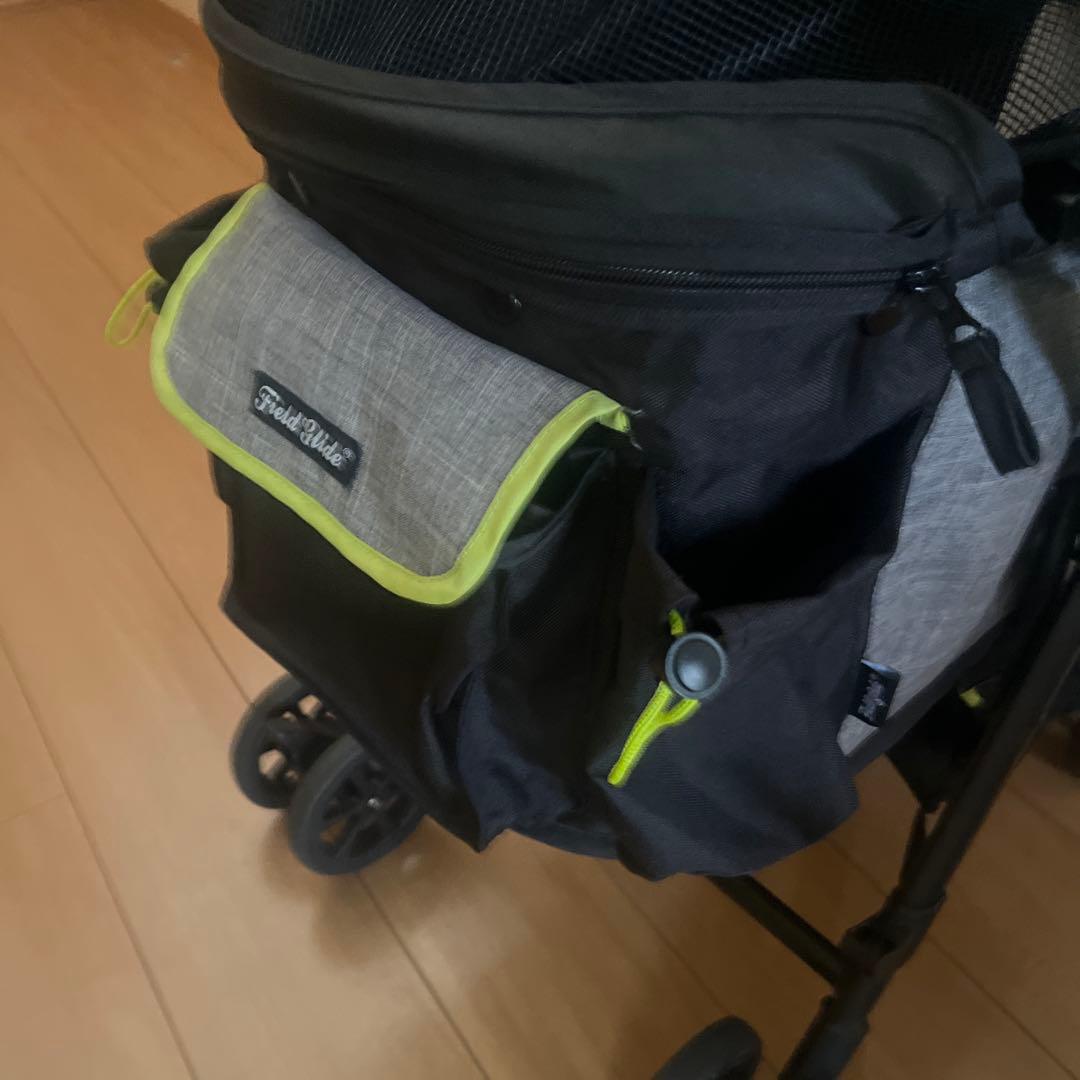 Field Slate ペットカート 黒/グレー/ネオンイエロー