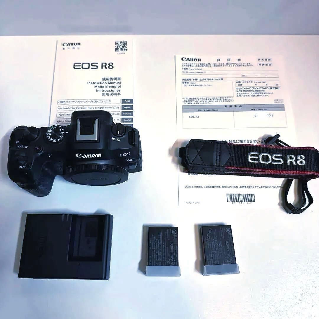 ■キャノン EOS R8ボディ■純正バッテリー2個■2025年4月購入■状態良い