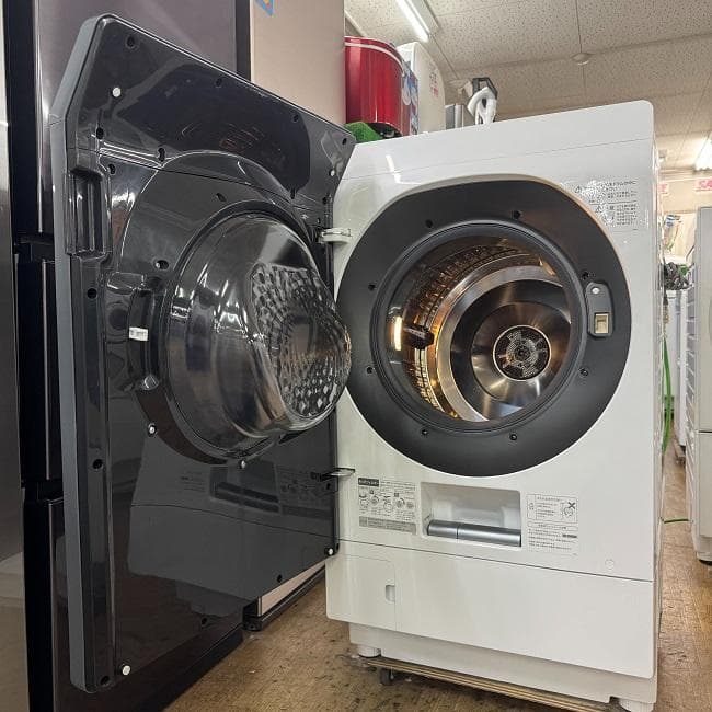 あき　　美品 SHARP シャープ ドラム式洗濯乾燥機 ES-W112