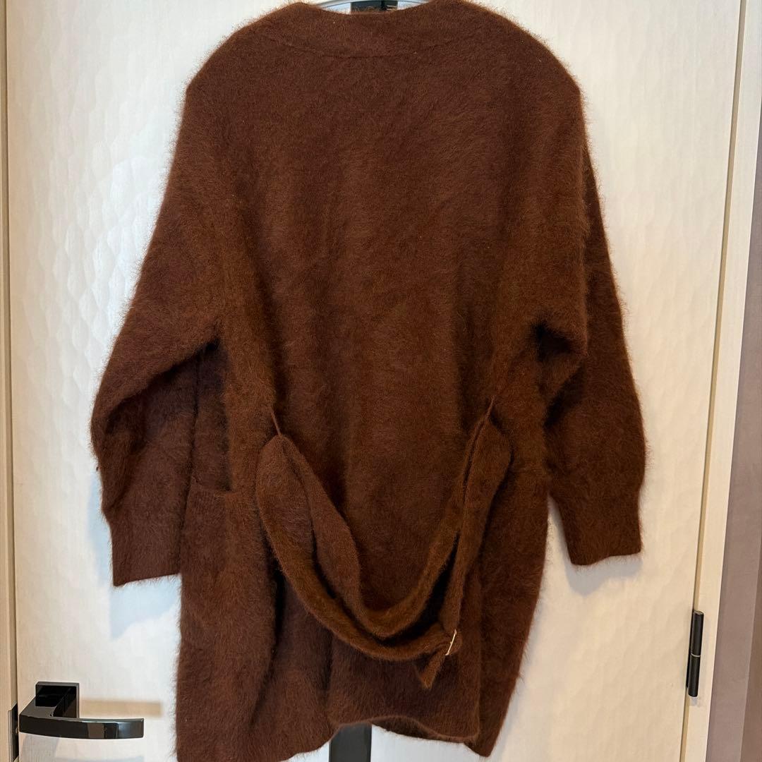 新品ダイアグラムブラウン ボタン付きカーディガン