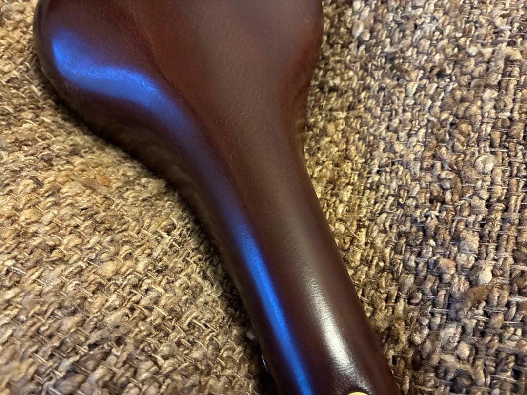 Gilles BERTHOUD ジルベルソー サドル