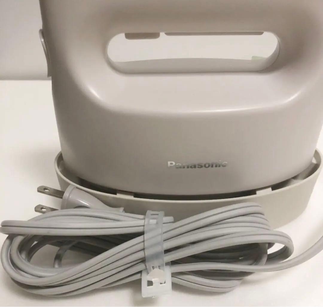 未使用　パナソニック衣類スチーマー 大容量タイプ ベージュ NI-FS770-C