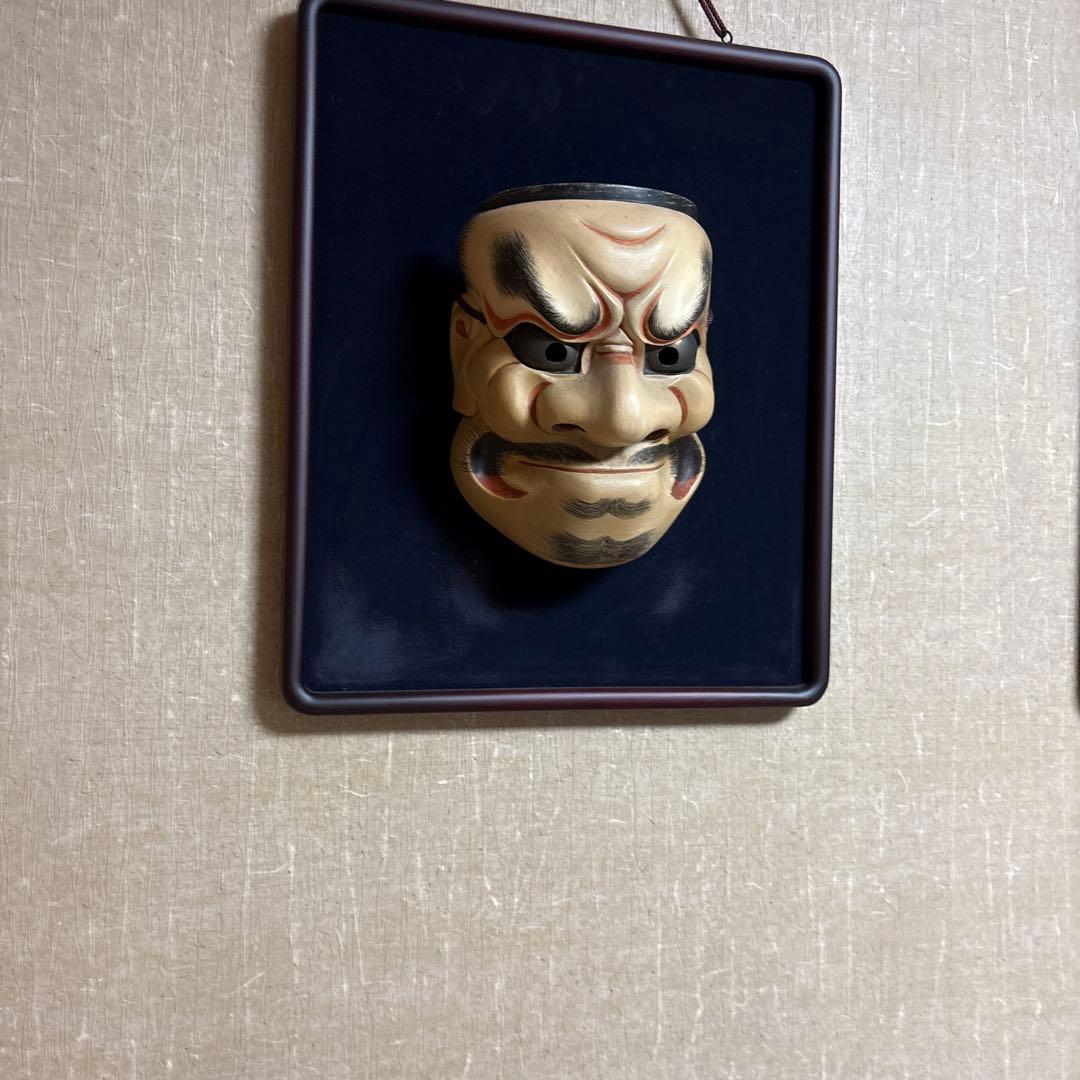 能面 木製 伝統的なデザイン