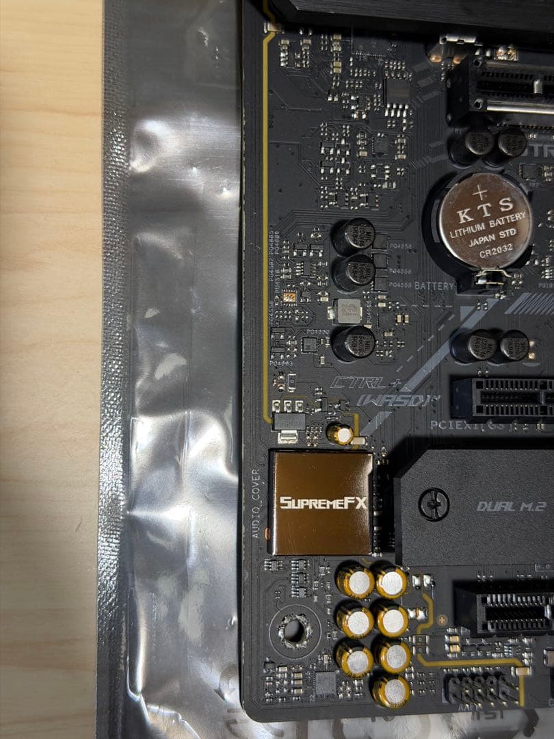 マザーボード ASUS ROG STRIX Z690-F GAMING WIFI