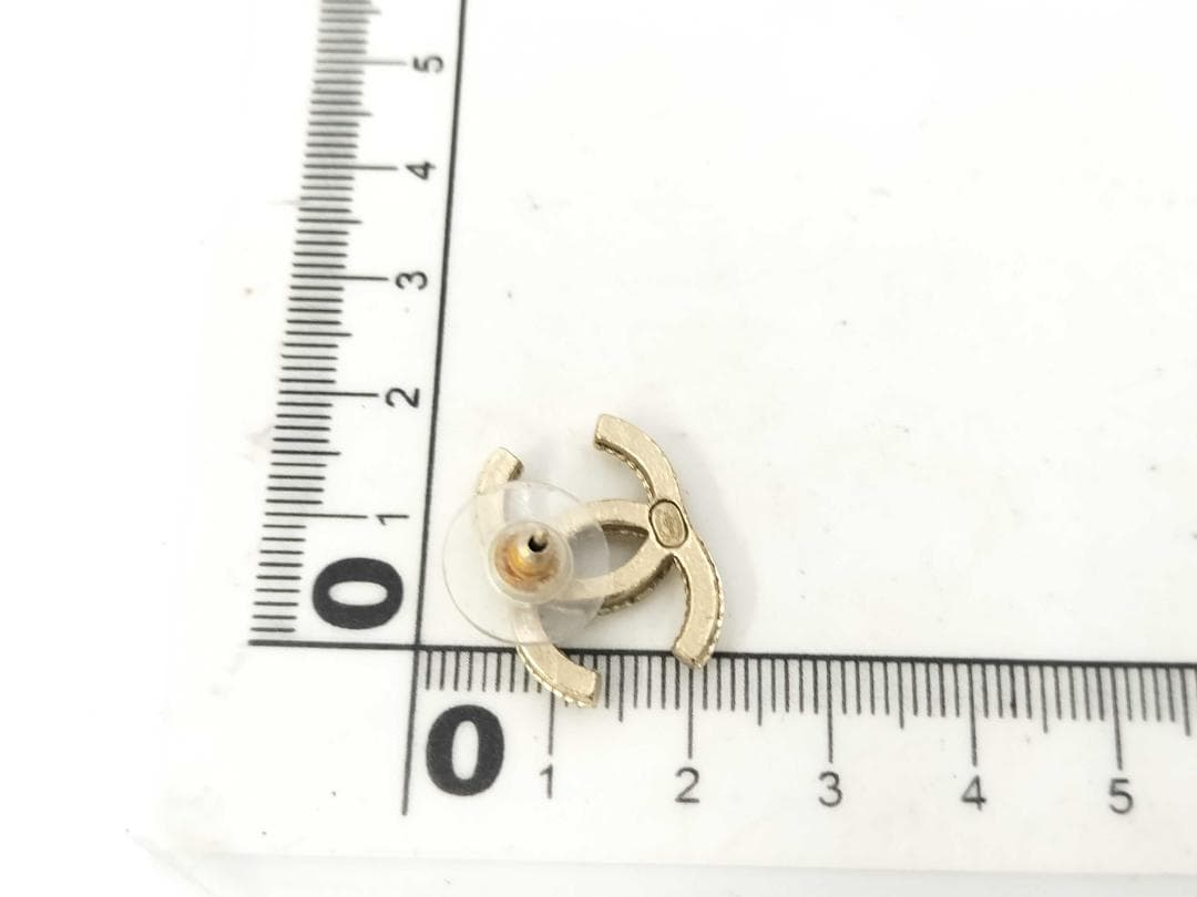 シャネル イヤリング シングルイヤーピアス