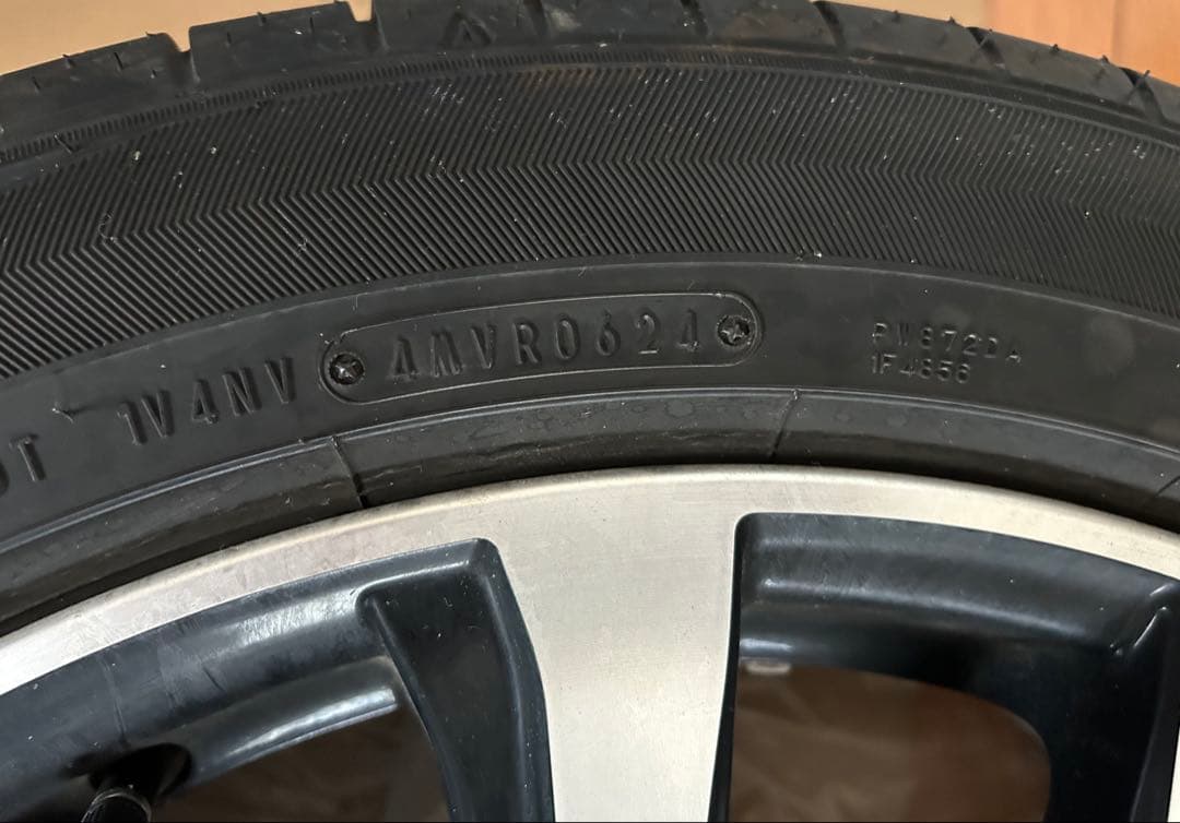 T*.様 ハリヤーG s 19インチ　夏タイヤホイール　 4本