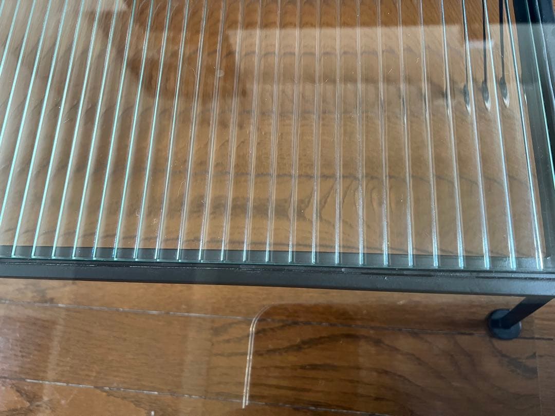 送料込み・アイアンガラステーブル