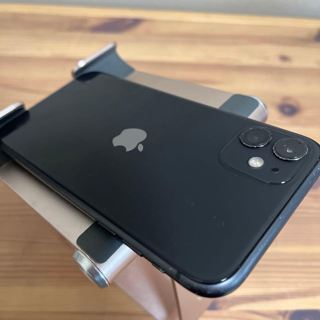 バッテリー100%新品交換済！iPhone11 256GB SIMフリー
