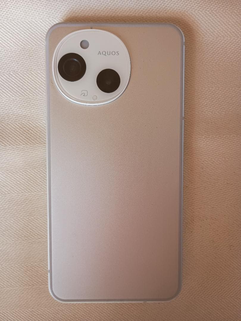 AQUOS sense9（6GB/128GB）　ホワイト（SIMフリー版）