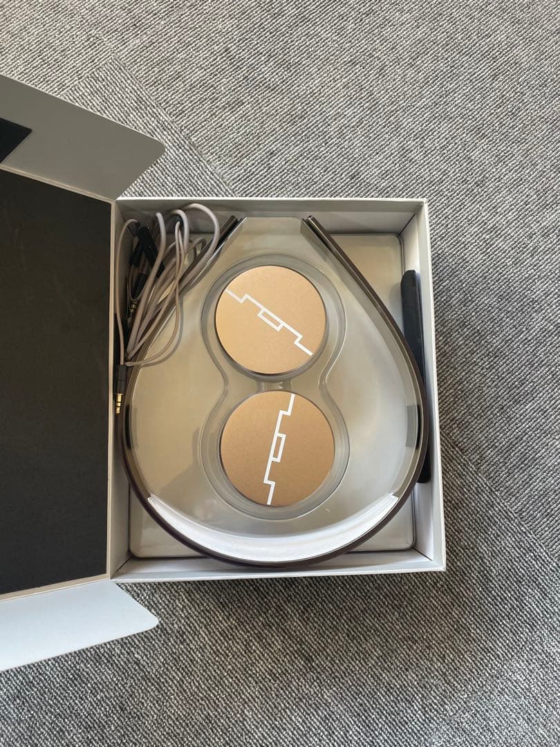 SOL REPUBLIC Master tracksとHD2ヘッドホン　セット