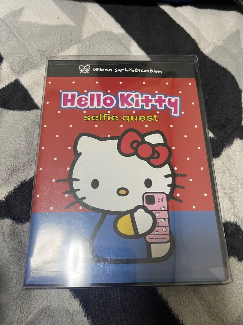 urbansophistication iPhone17Pro キティ ピンク