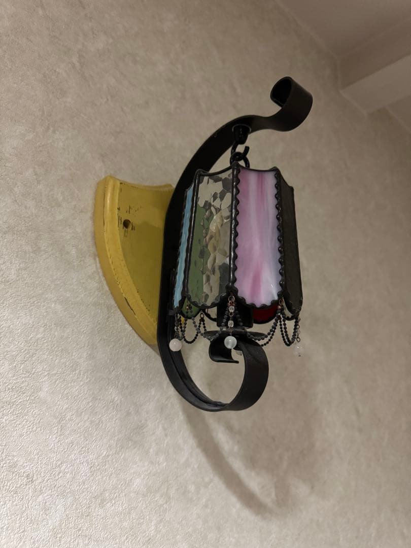 トルテ　壁掛けライト　ブラケットライト　照明　ハンドメイド　ステンドグラス