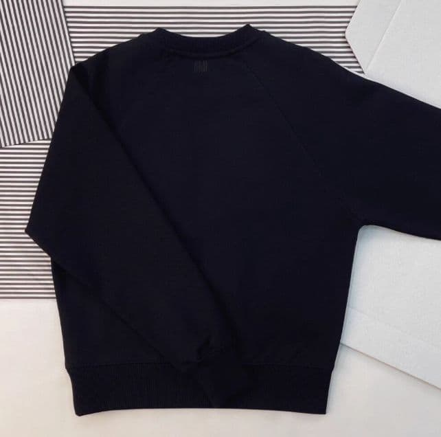 新品 Ami Paris アミパリ ブラック トレーナー　サイズ L