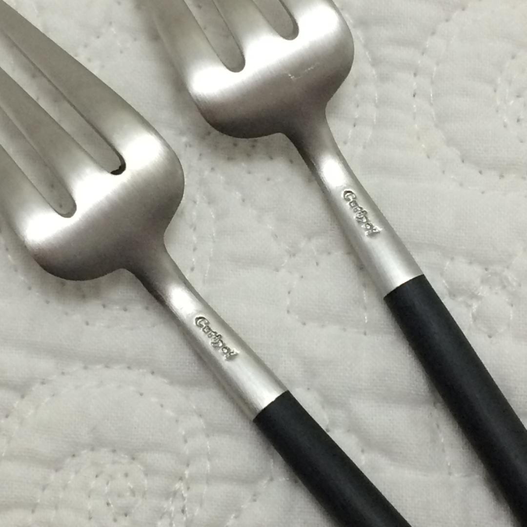 sho　正規品　クチポール　GOAブラック＆シルバー　４種×各４　計16本