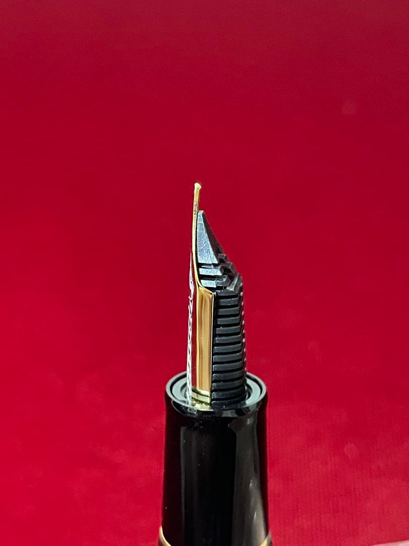 旧刻印　バイカラー　新品未使用　セーラー万年筆　21K HM(中字) 美品